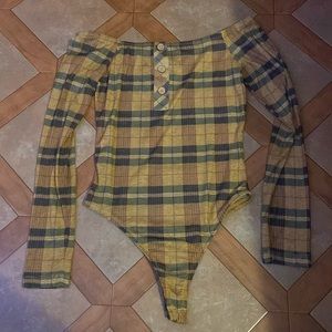 Off-the-shoulder Plaid bodysuit
